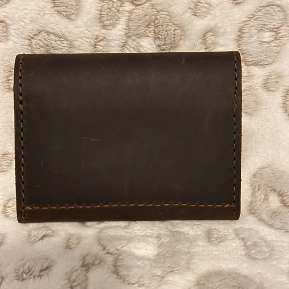 Love 41 Trifold Wallet - Picture 2 of 3